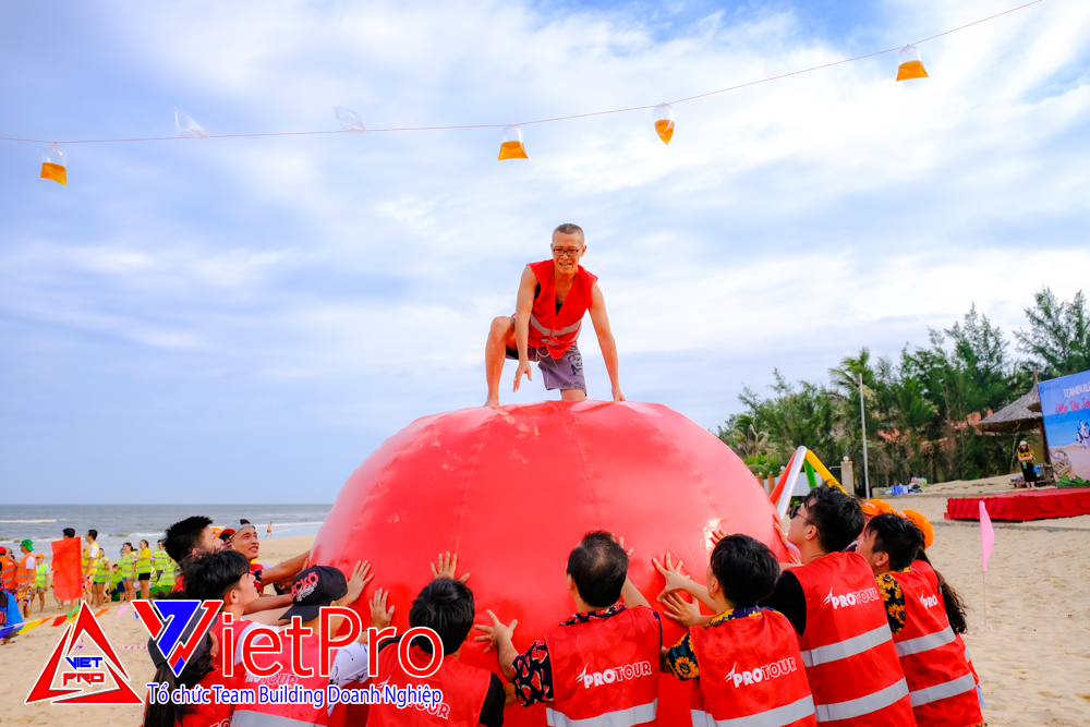 gói tổ chức Team building 200 khách